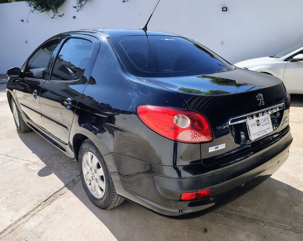 Peugeot 207 Usado Financiado en Mendoza, deRuedas