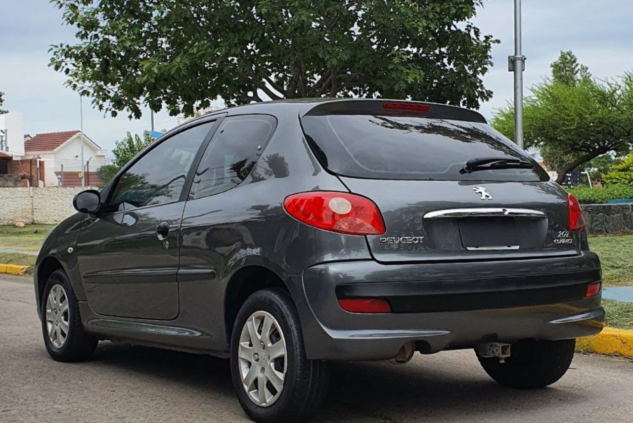 Peugeot 207 Usado Financiado en Córdoba, deRuedas