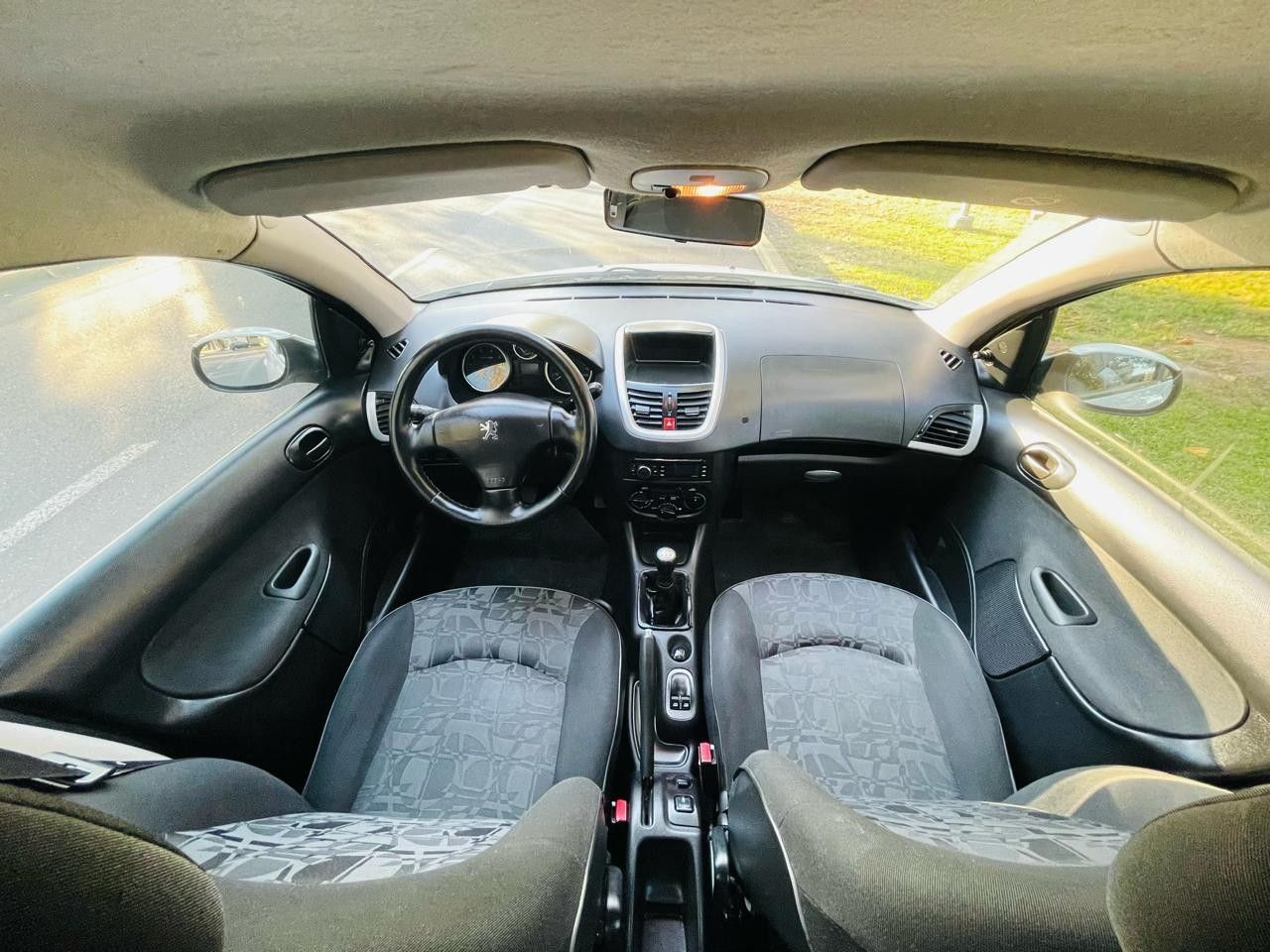 Peugeot 207 Usado Financiado en Mendoza, deRuedas