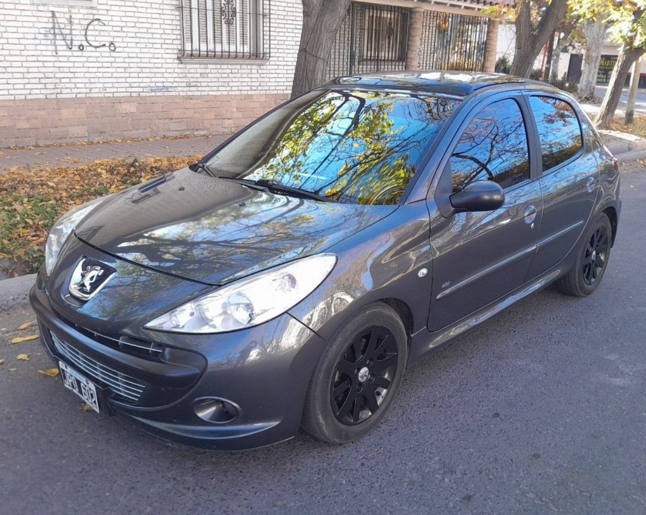 Peugeot 207 Usado Financiado en Mendoza, deRuedas