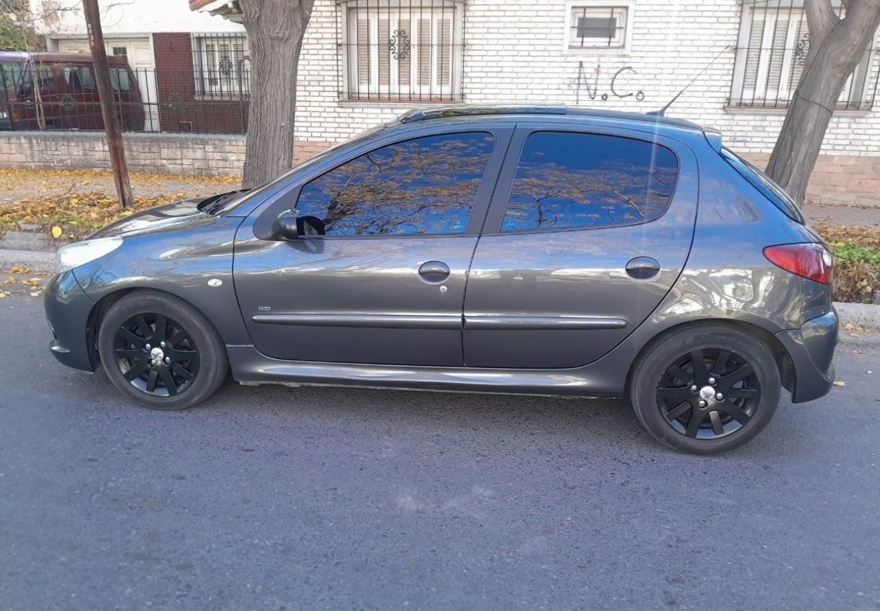 Peugeot 207 Usado Financiado en Mendoza, deRuedas