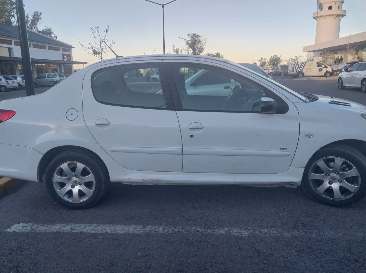 Peugeot 207 Usado en Mendoza, deRuedas