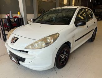 Peugeot 207 Usado en Mendoza Financiado