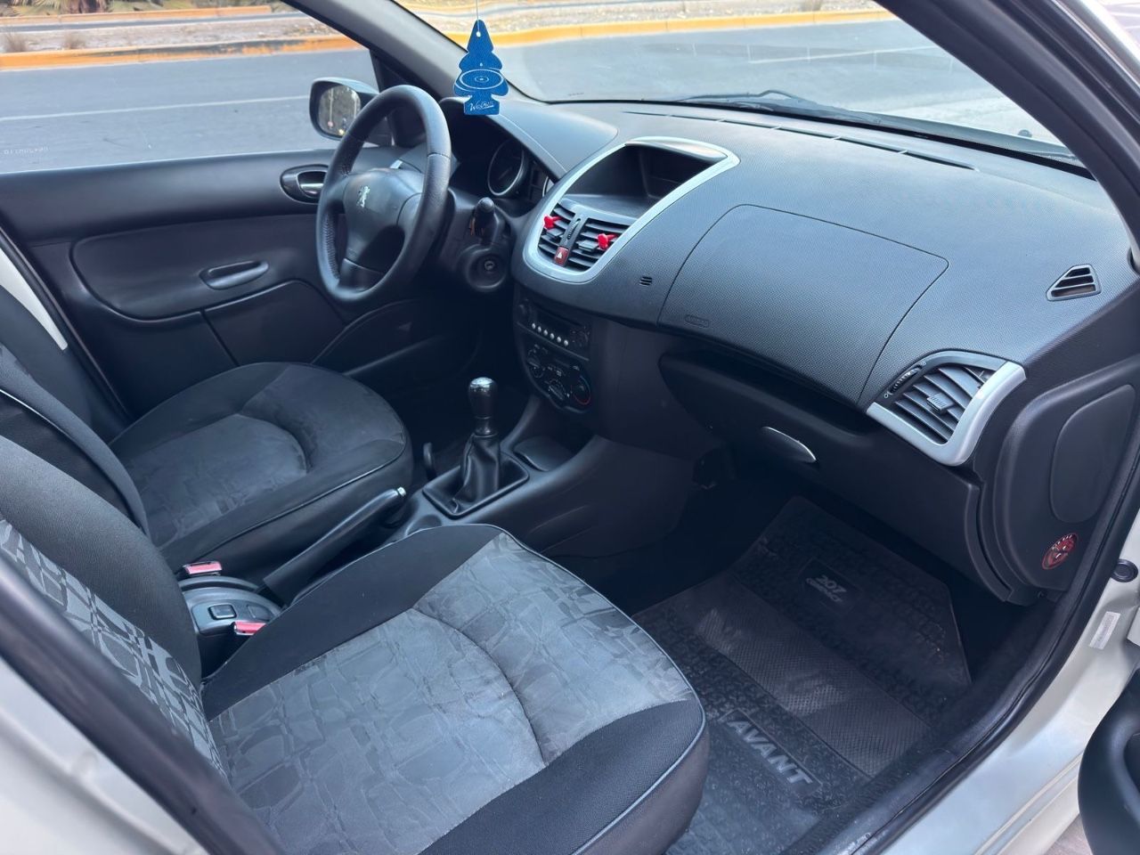 Peugeot 207 Usado en Mendoza, deRuedas