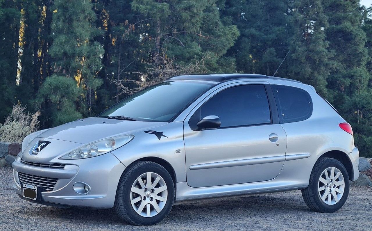 Peugeot 207 Usado en Mendoza, deRuedas