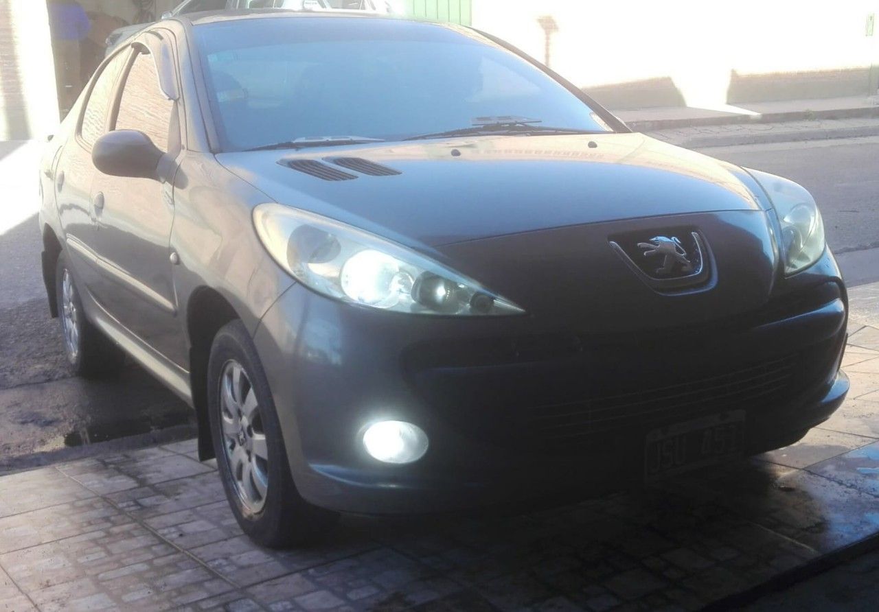Peugeot 207 Usado en Tucumán, deRuedas