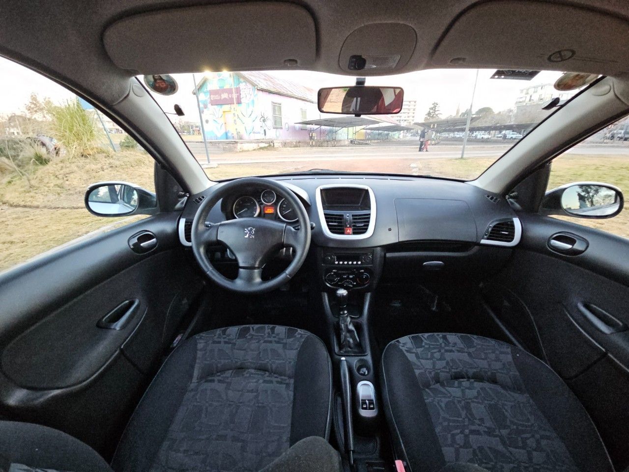 Peugeot 207 Usado Financiado en Mendoza, deRuedas