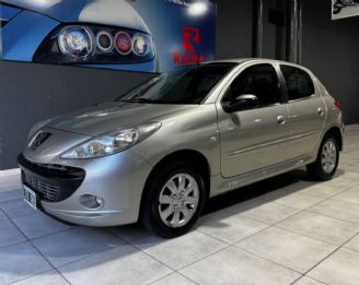 Peugeot 207 Usado en Mendoza Financiado