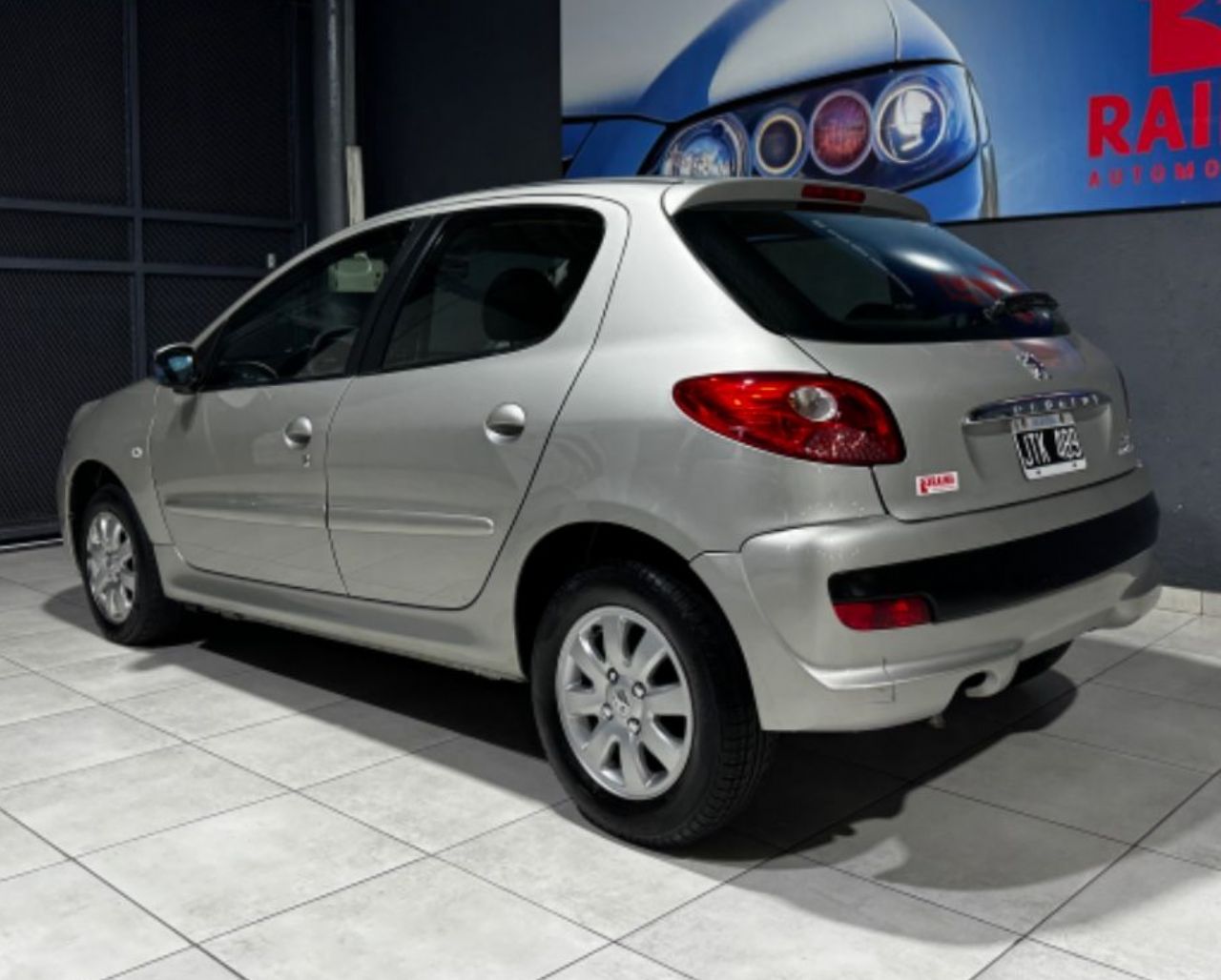 Peugeot 207 Usado Financiado en Mendoza, deRuedas