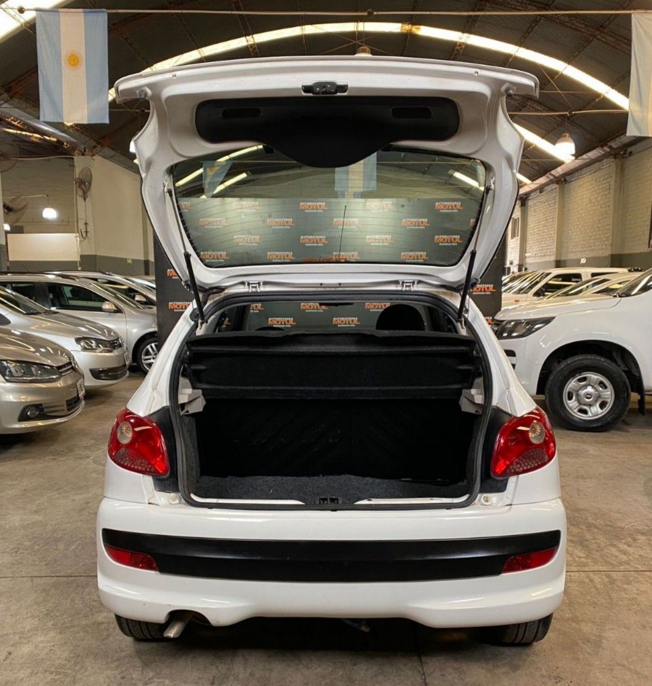 Peugeot 207 Usado en Mendoza, deRuedas