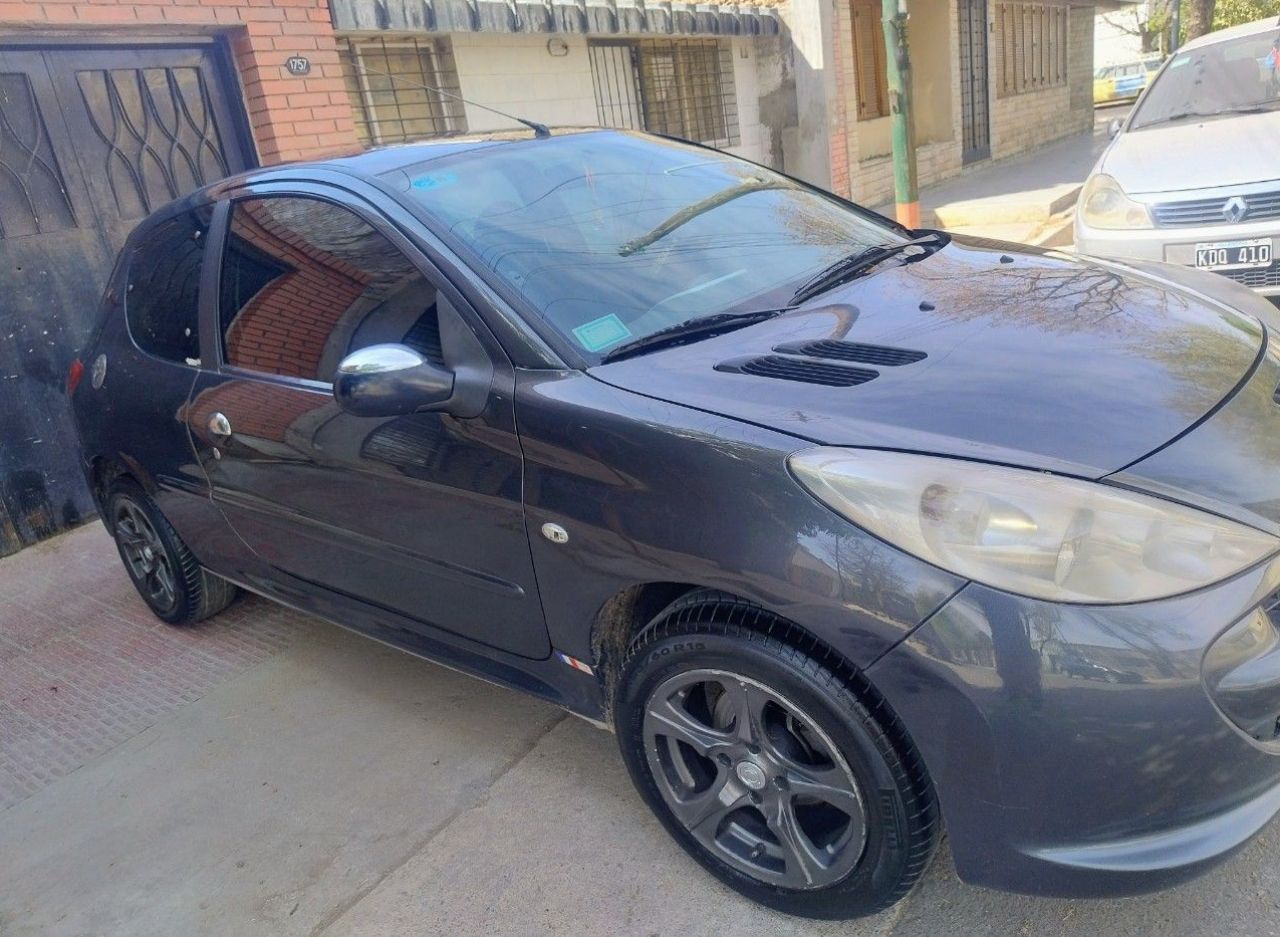 Peugeot 207 Usado Financiado en Mendoza, deRuedas