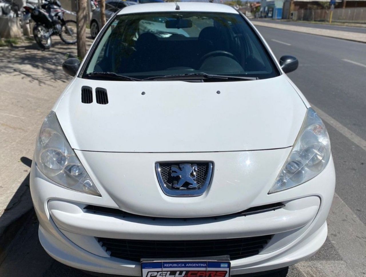 Peugeot 207 Usado Financiado en San Juan, deRuedas