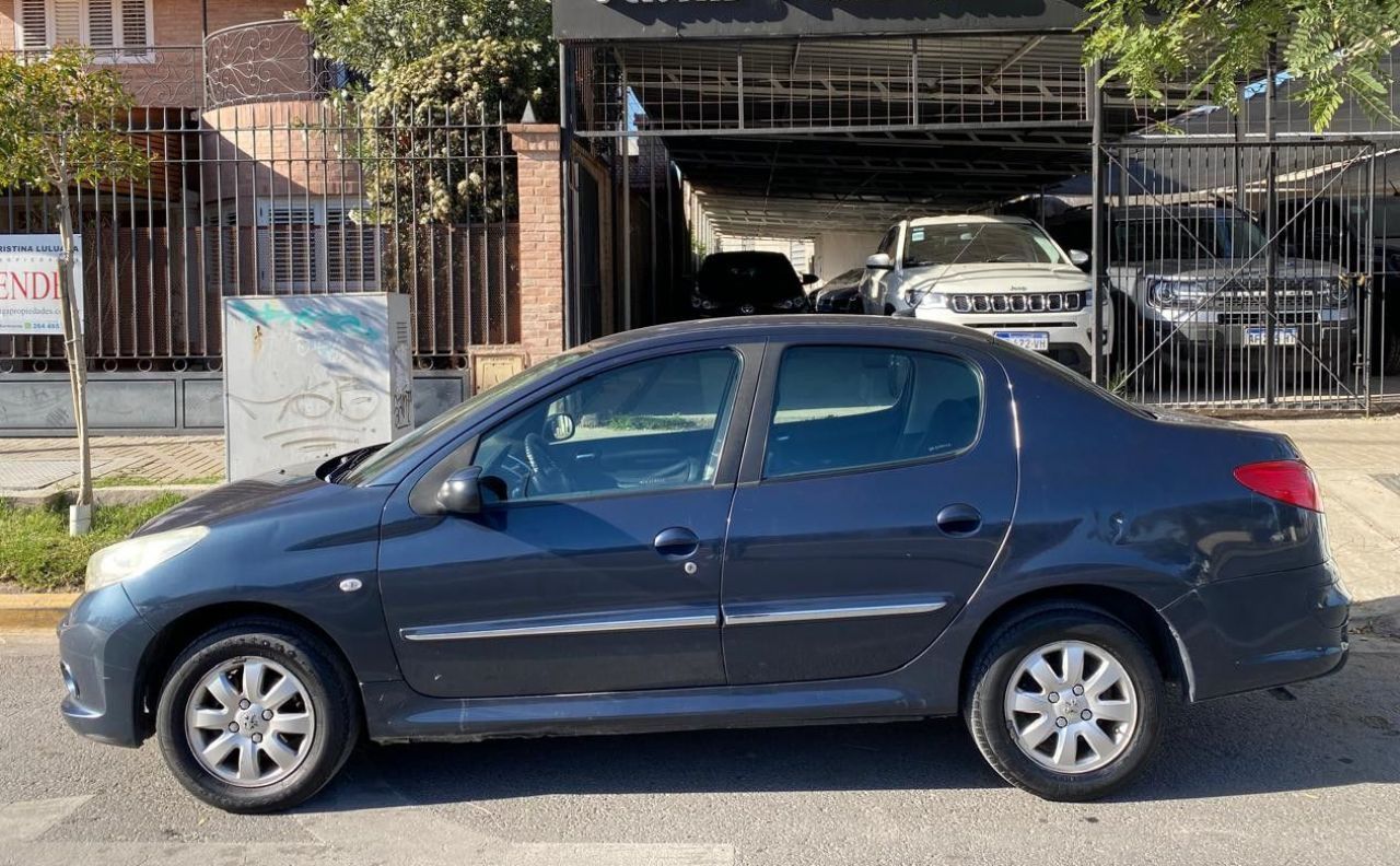 Peugeot 207 Usado Financiado en San Juan, deRuedas