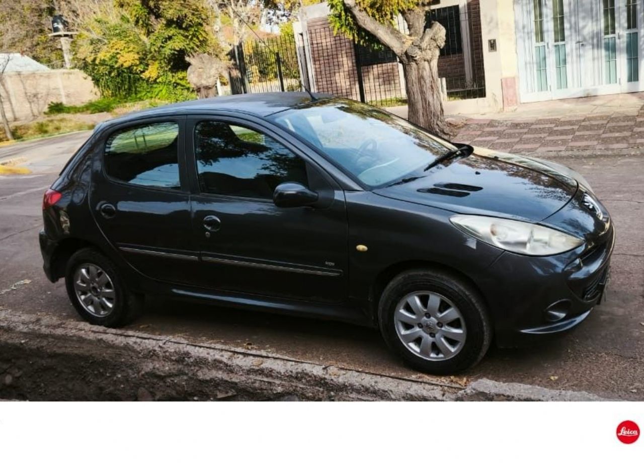 Peugeot 207 Usado en Mendoza, deRuedas
