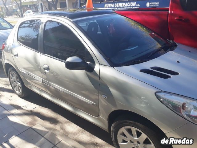 Peugeot 207 Usado en Mendoza, deRuedas