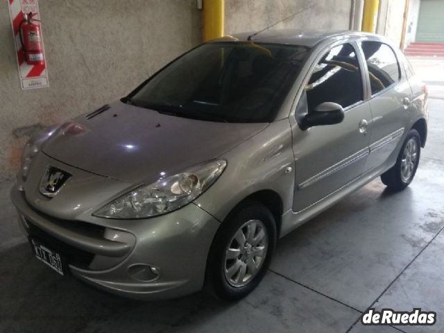 Peugeot 207 Usado en Mendoza, deRuedas