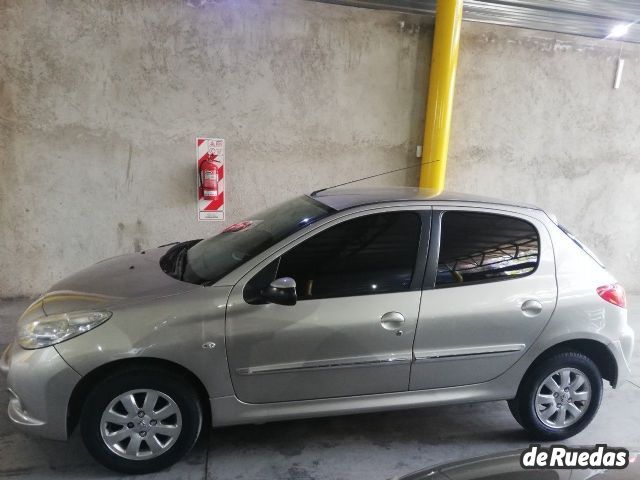 Peugeot 207 Usado en Mendoza, deRuedas