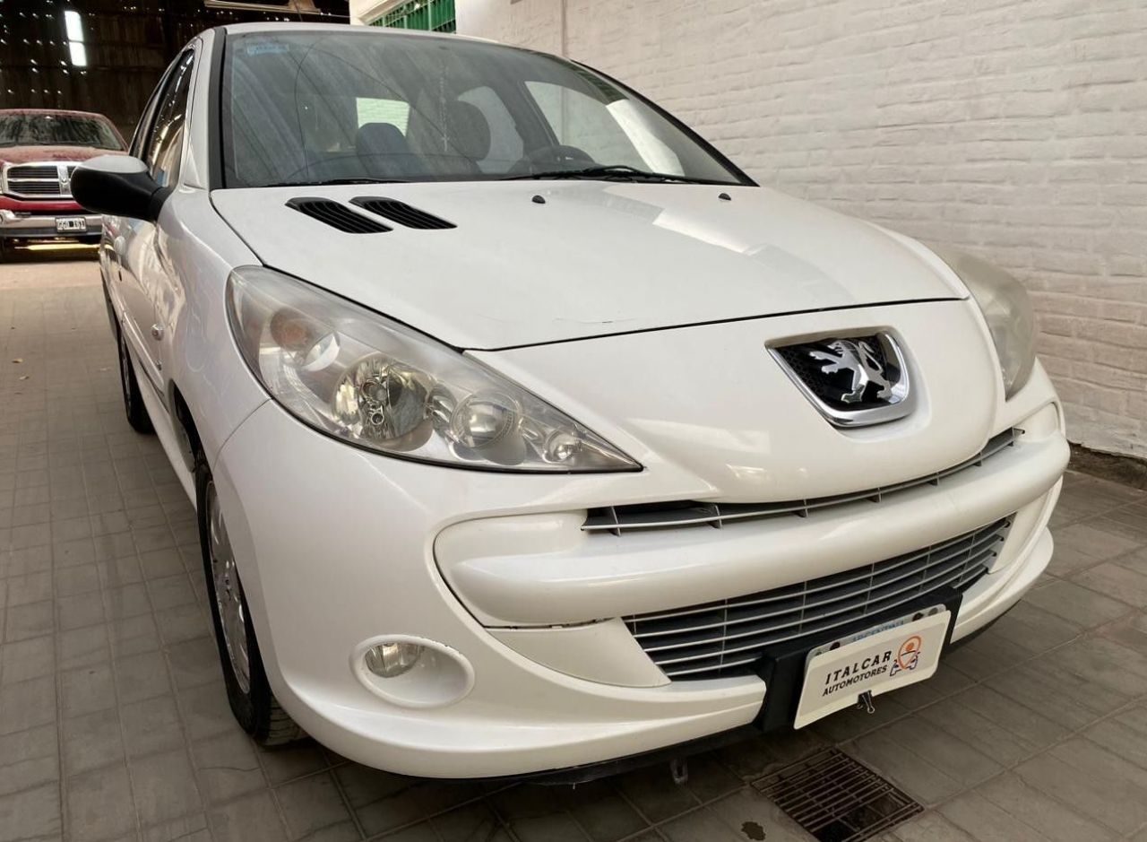 Peugeot 207 Usado en Mendoza, deRuedas