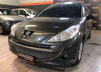 Peugeot 207 Usado en Mendoza Financiado