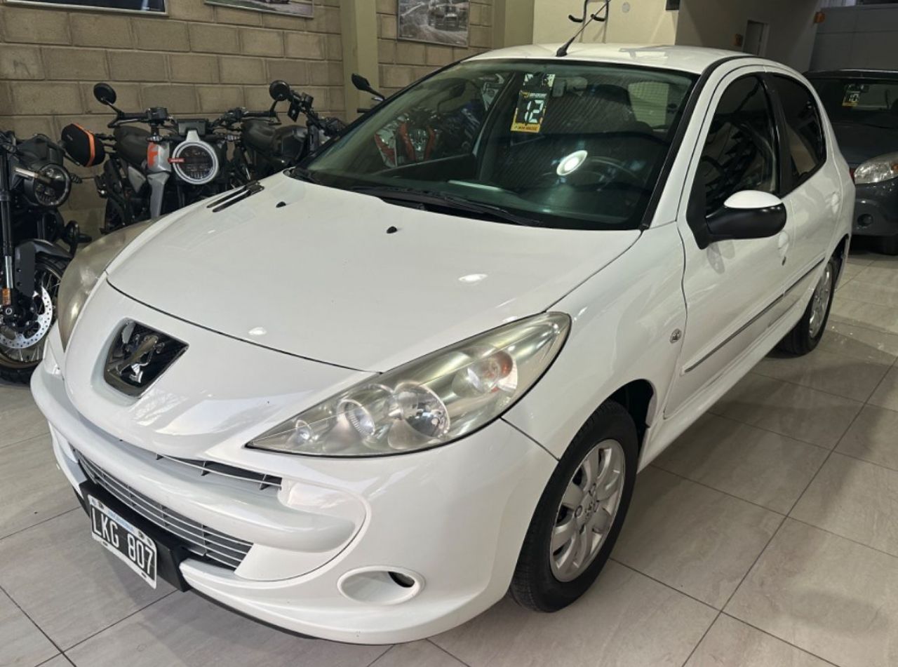 Peugeot 207 Usado en Mendoza, deRuedas