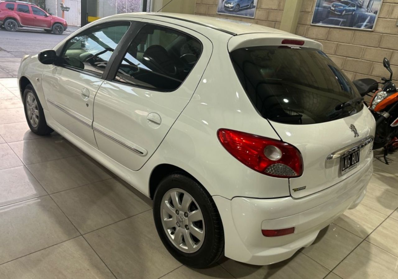 Peugeot 207 Usado en Mendoza, deRuedas