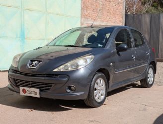 Peugeot 207 Usado en Mendoza Financiado