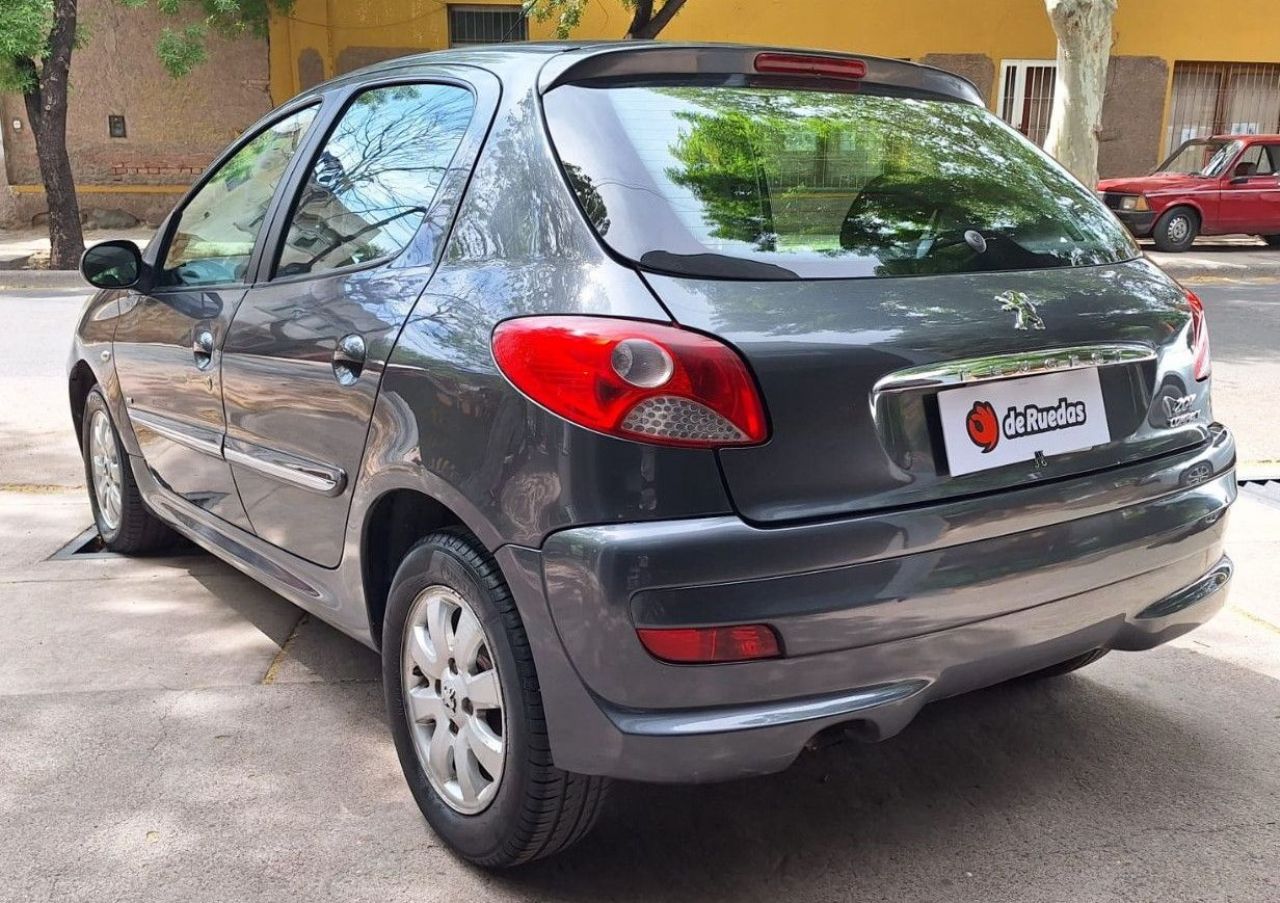 Peugeot 207 Usado Financiado en Mendoza, deRuedas