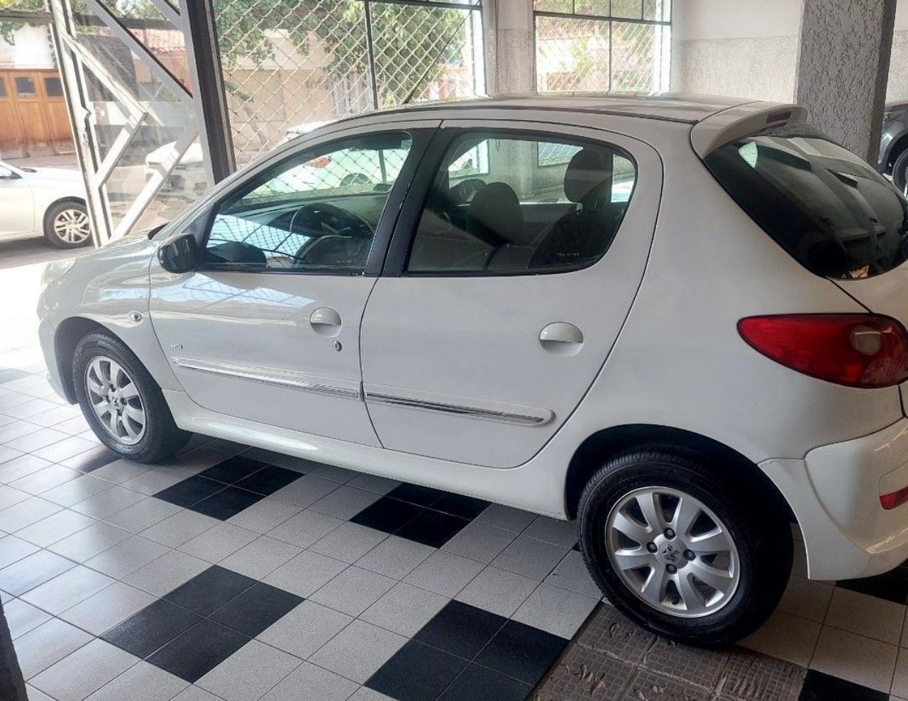 Peugeot 207 Usado en Mendoza, deRuedas