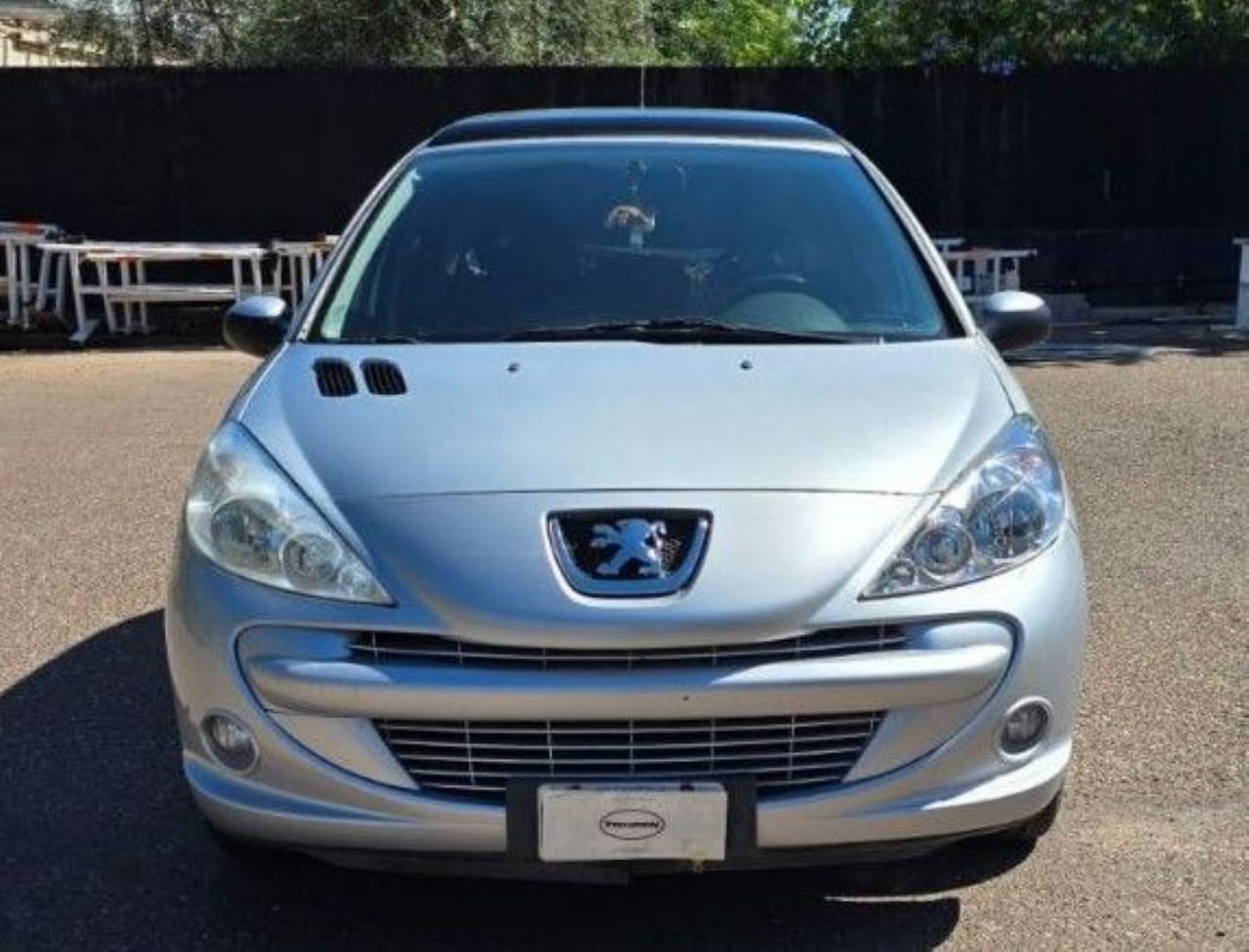 Peugeot 207 Usado en Mendoza, deRuedas