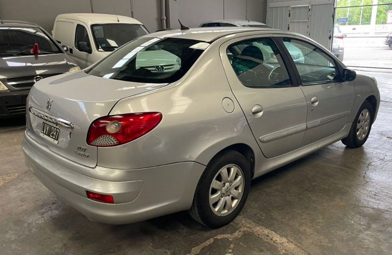 Peugeot 207 Usado Financiado en Mendoza, deRuedas