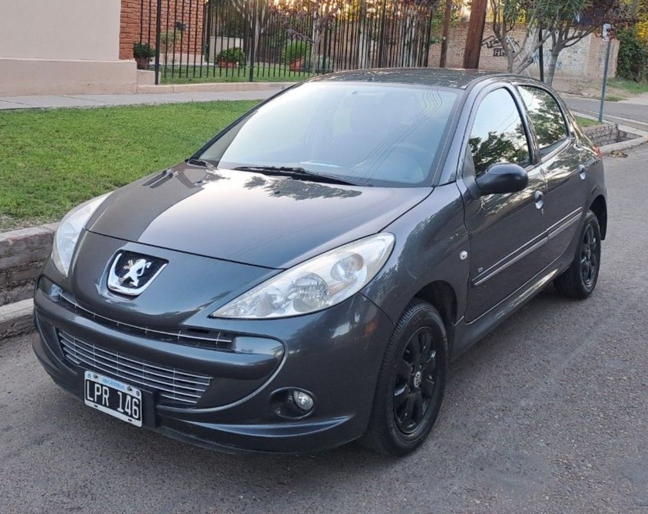 Peugeot 207 Usado en Mendoza, deRuedas