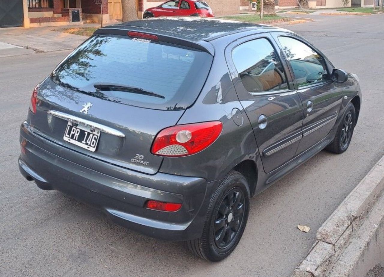 Peugeot 207 Usado en Mendoza, deRuedas