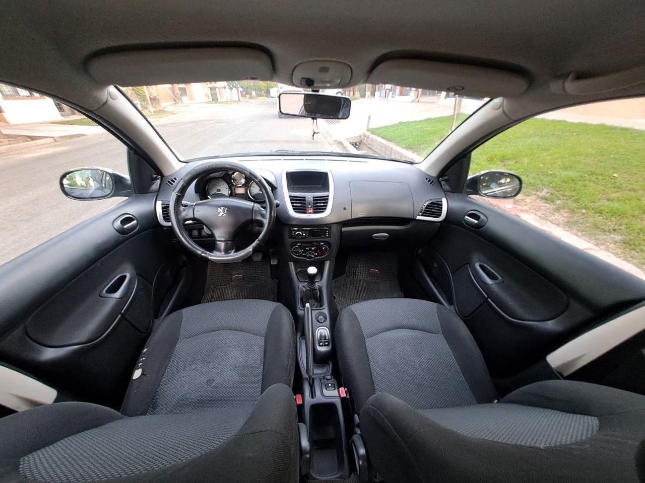 Peugeot 207 Usado en Mendoza, deRuedas
