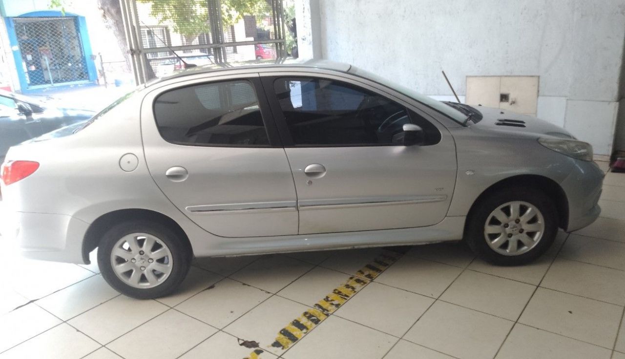 Peugeot 207 Usado en Mendoza, deRuedas