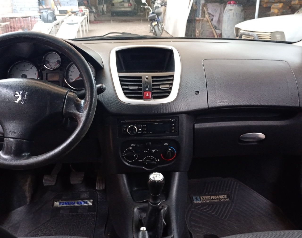 Peugeot 207 Usado en Mendoza, deRuedas