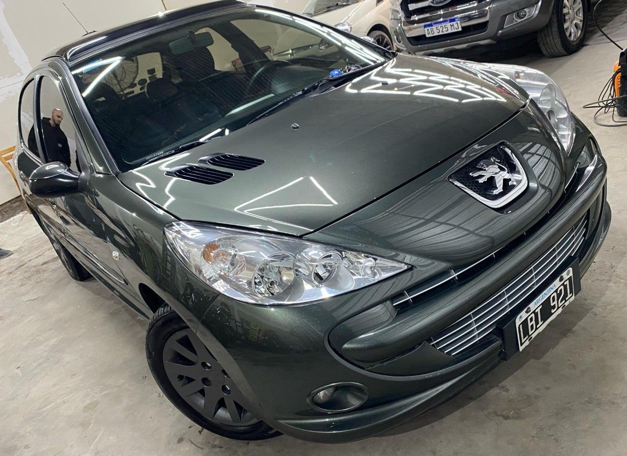 Peugeot 207 Usado en Mendoza, deRuedas