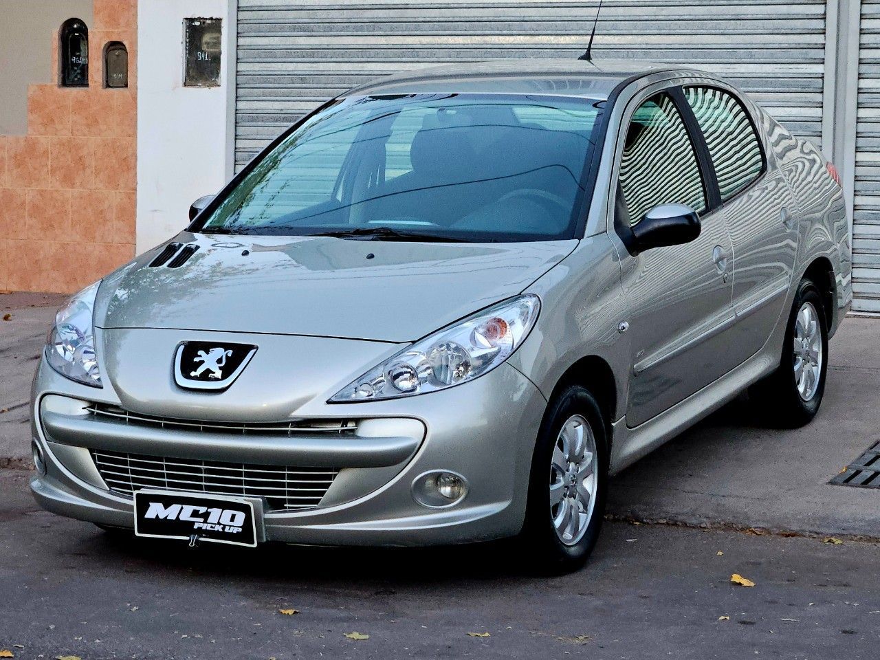 Peugeot 207 Usado Financiado en Mendoza, deRuedas