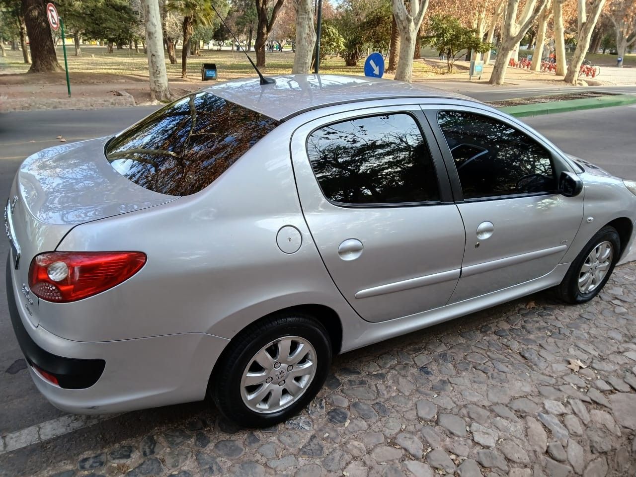 Peugeot 207 Usado en Mendoza, deRuedas
