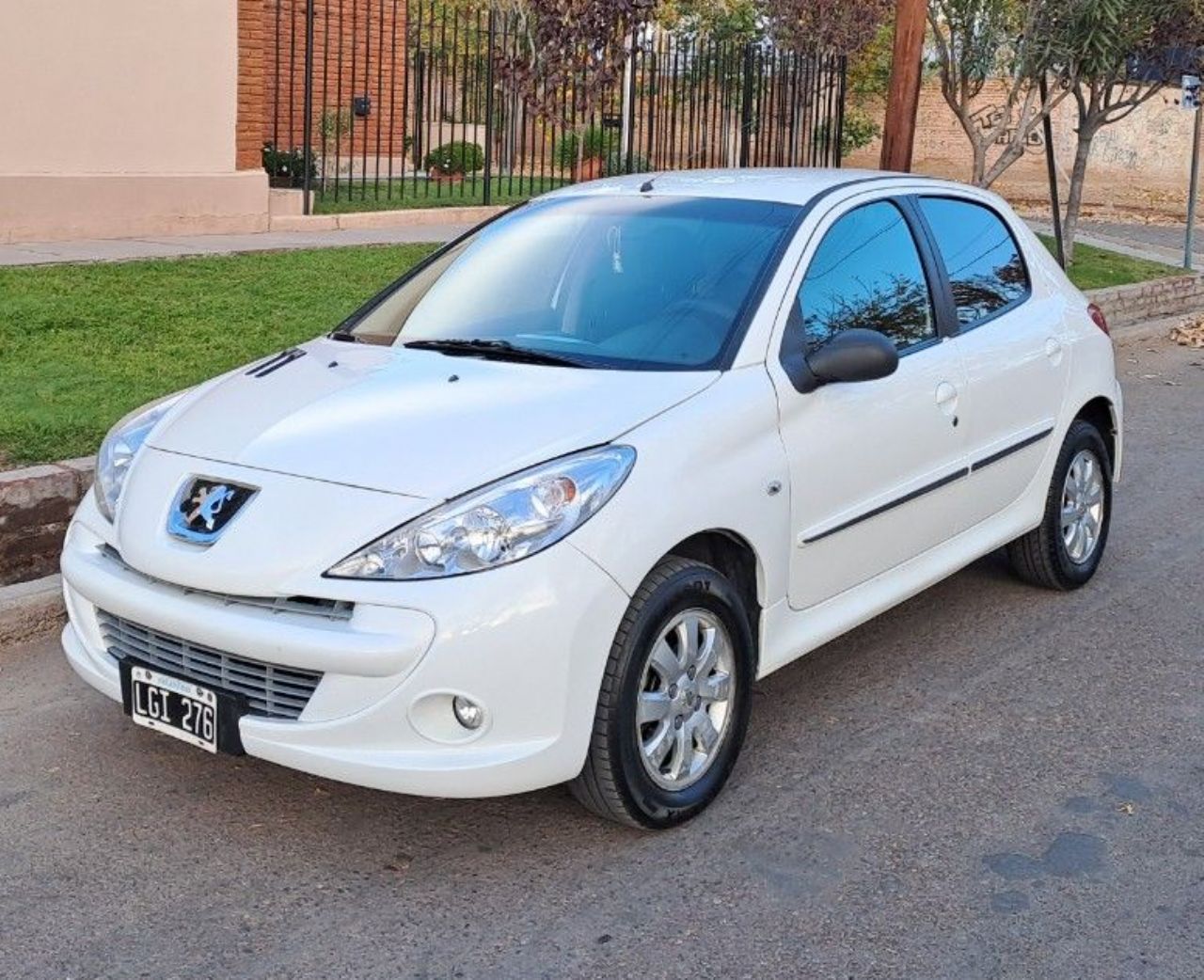 Peugeot 207 Usado en Mendoza, deRuedas