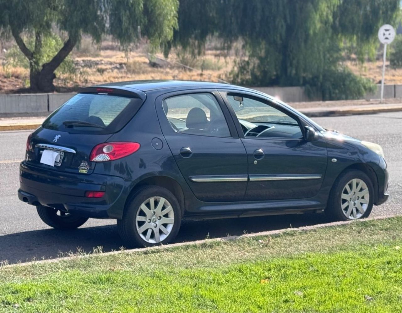 Peugeot 207 Usado en Mendoza, deRuedas