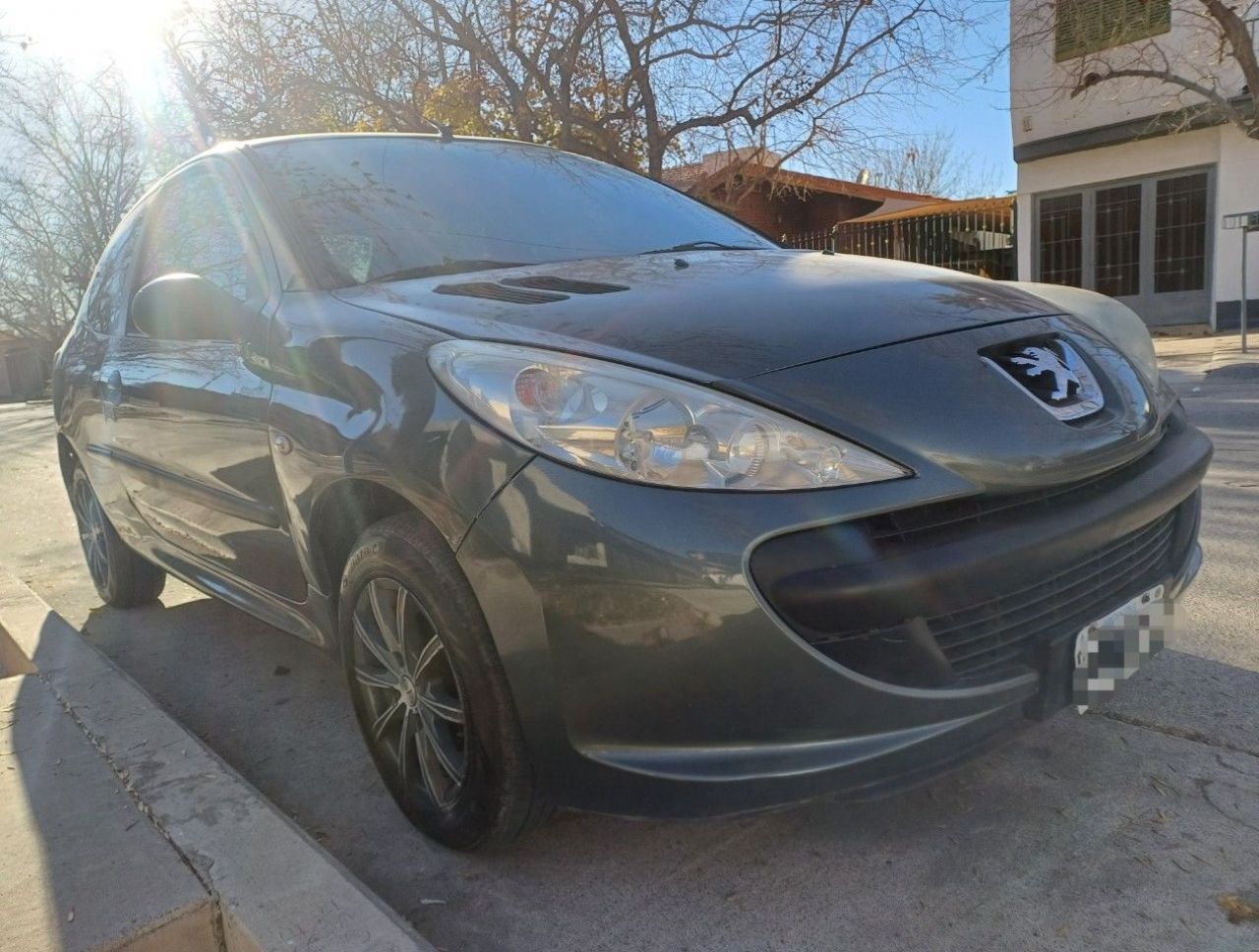 Peugeot 207 Usado Financiado en Mendoza, deRuedas