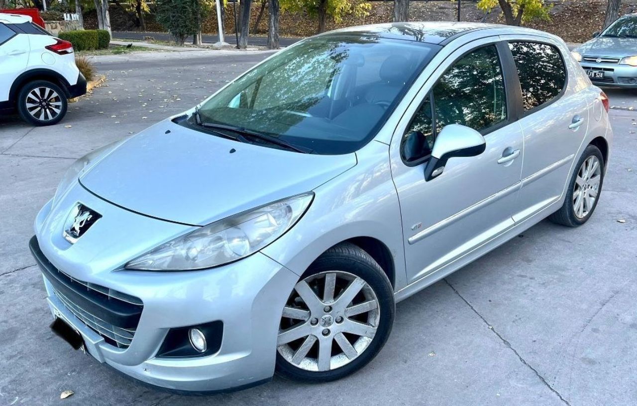 Peugeot 207 Usado en Mendoza, deRuedas