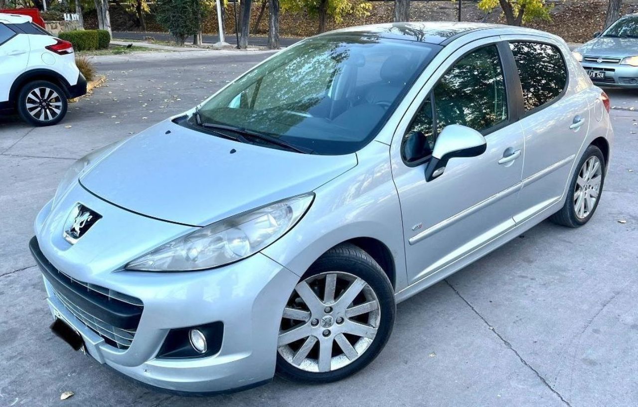 Peugeot 207 Usado en Mendoza, deRuedas