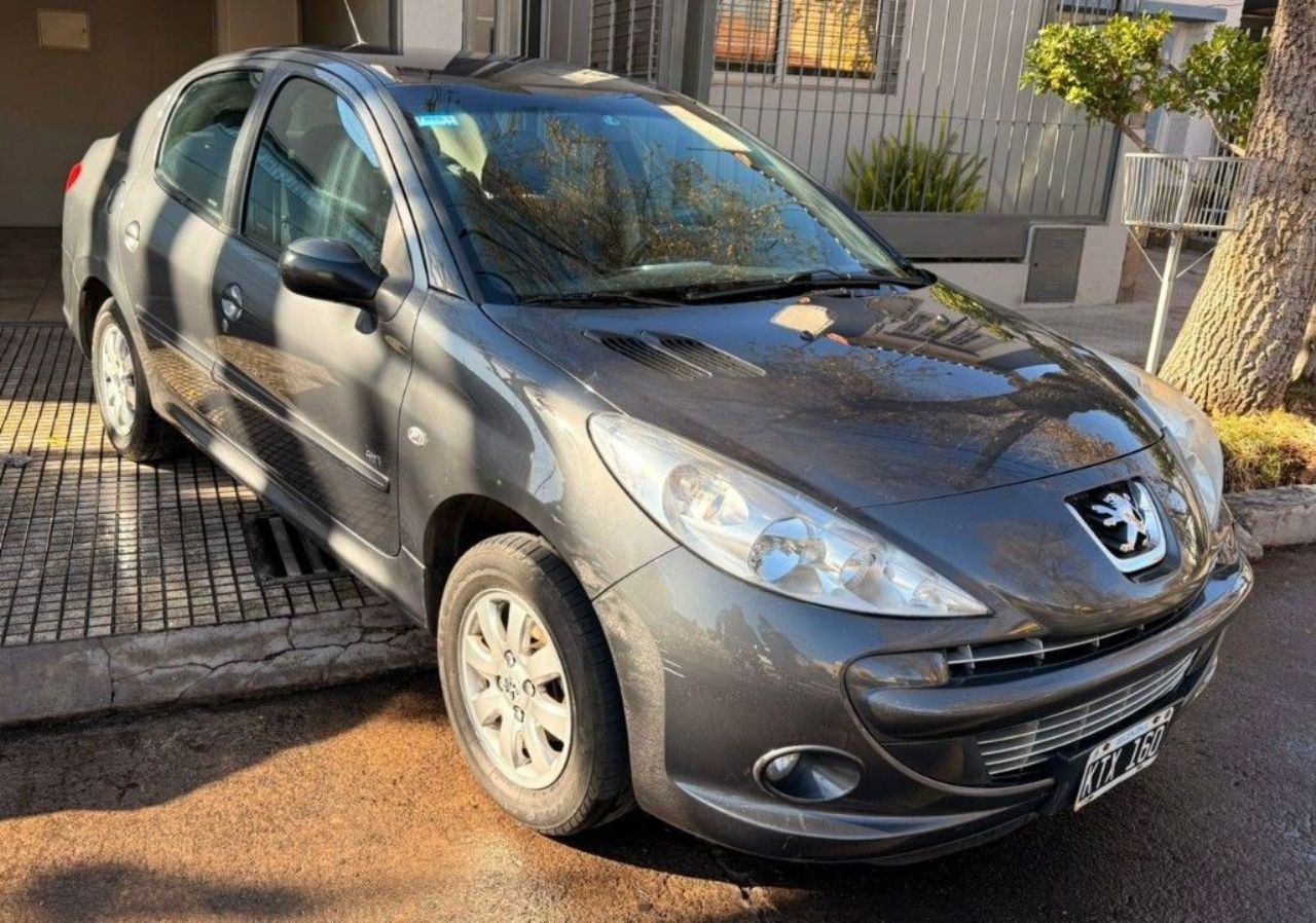 Peugeot 207 Usado en Mendoza, deRuedas