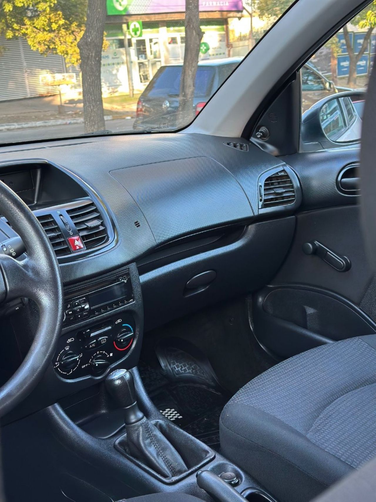 Peugeot 207 Usado Financiado en Córdoba, deRuedas