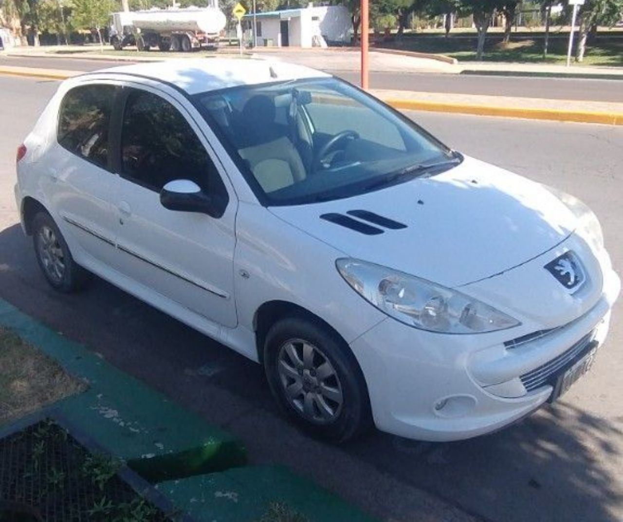 Peugeot 207 Usado en Mendoza, deRuedas