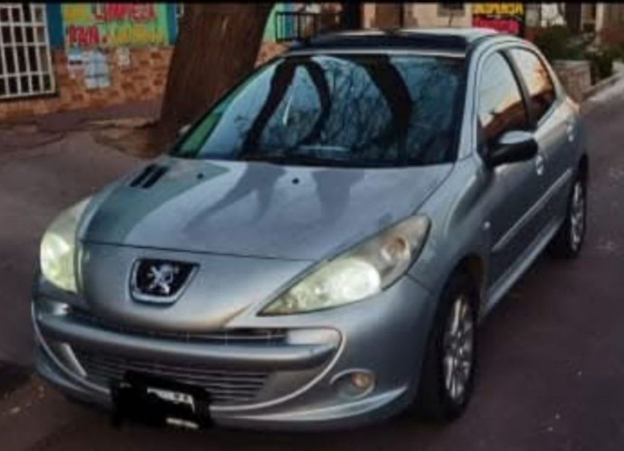 Peugeot 207 Usado en Mendoza, deRuedas