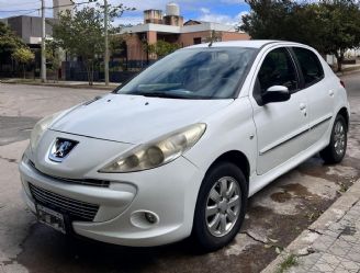 Peugeot 207 Usado en Córdoba Financiado