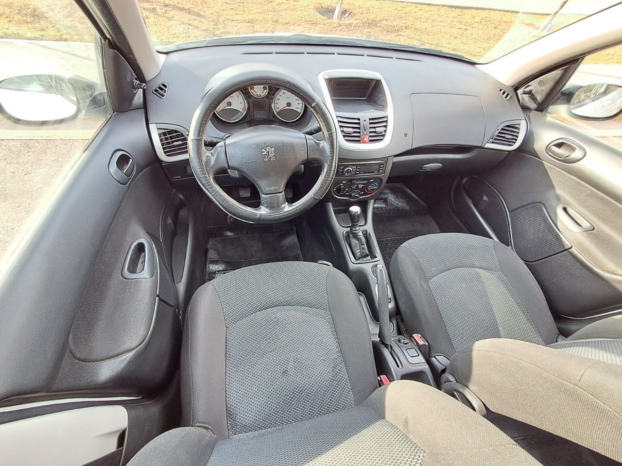 Peugeot 207 Usado Financiado en Mendoza, deRuedas