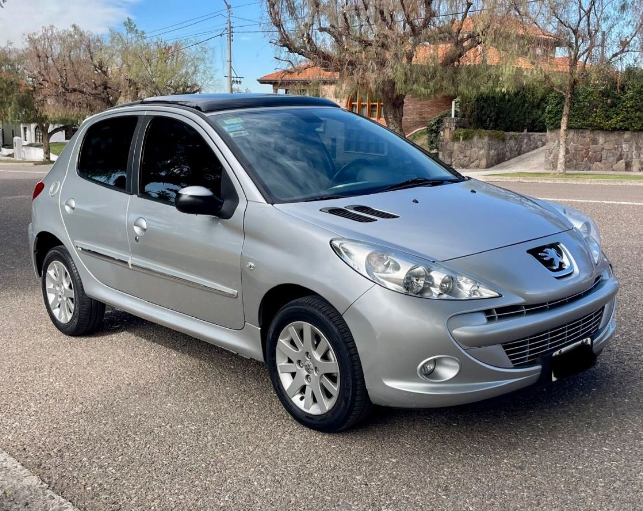 Peugeot 207 Usado en Mendoza, deRuedas